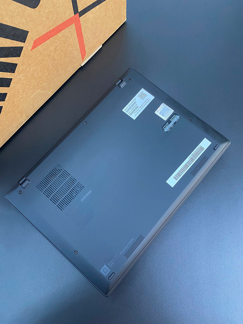 ThinkPad X1 Nano Gen 1 – i7-1160G7, RAM 16GB, Màn 2K, Giá Chỉ 14.8 Triệu 5 ThinkPad X1 Nano Gen 1 – Laptop doanh nhân siêu nhẹ 900g, i7-1160G7, RAM 16GB, SSD 512GB, tùy chọn màn hình cảm ứng/LTE, giá chỉ 14.8 triệu.